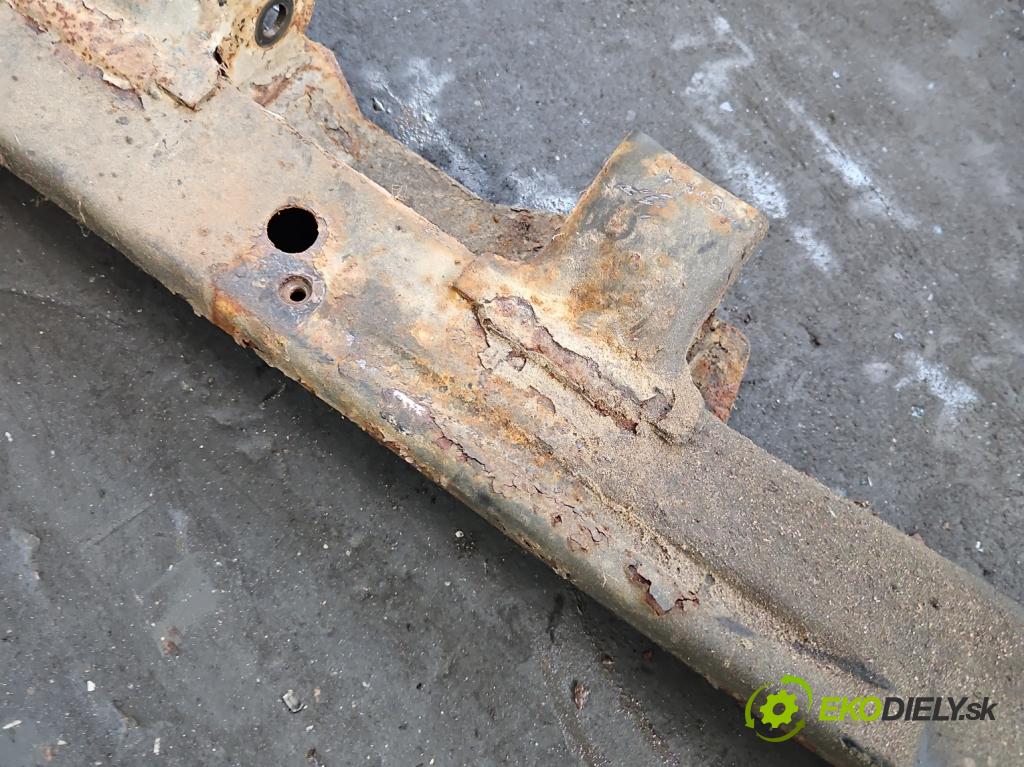 Dacia Logan I 2005-2014 1.4 8V 75 HP manual 55 kW 1390 cm3 4- výstuha motora