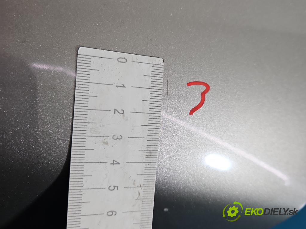 Skoda Octavia II 2004-2013 1.9 tdi 105 hp manual 77 kW 1896 cm3 5- blatnik přední pravý  (Klika dveří ostatní)