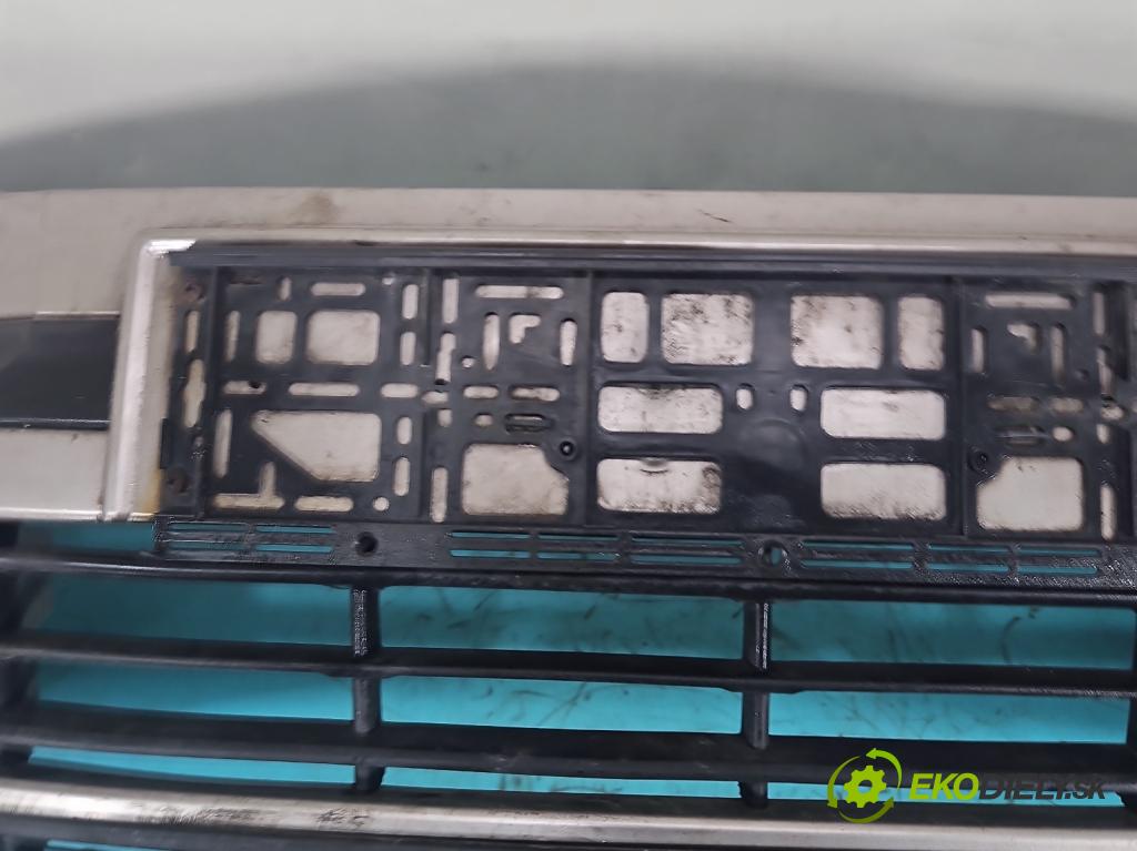 Skoda Octavia II 2004-2013 1.9 tdi 105 HP manual 77 kW 1896 cm3 5- nárazník predné 1Z0807221 (Kľučka dverí ostatné)