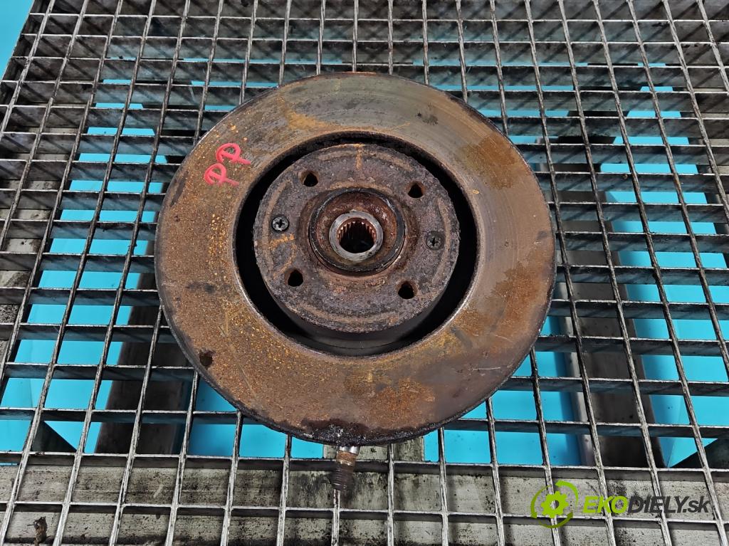 Citroen Berlingo II 2008-2018 1.6 hdi 90 hp manual 66.2 kW 1560 cm3 5- náboj pravé  (Náboj kola)