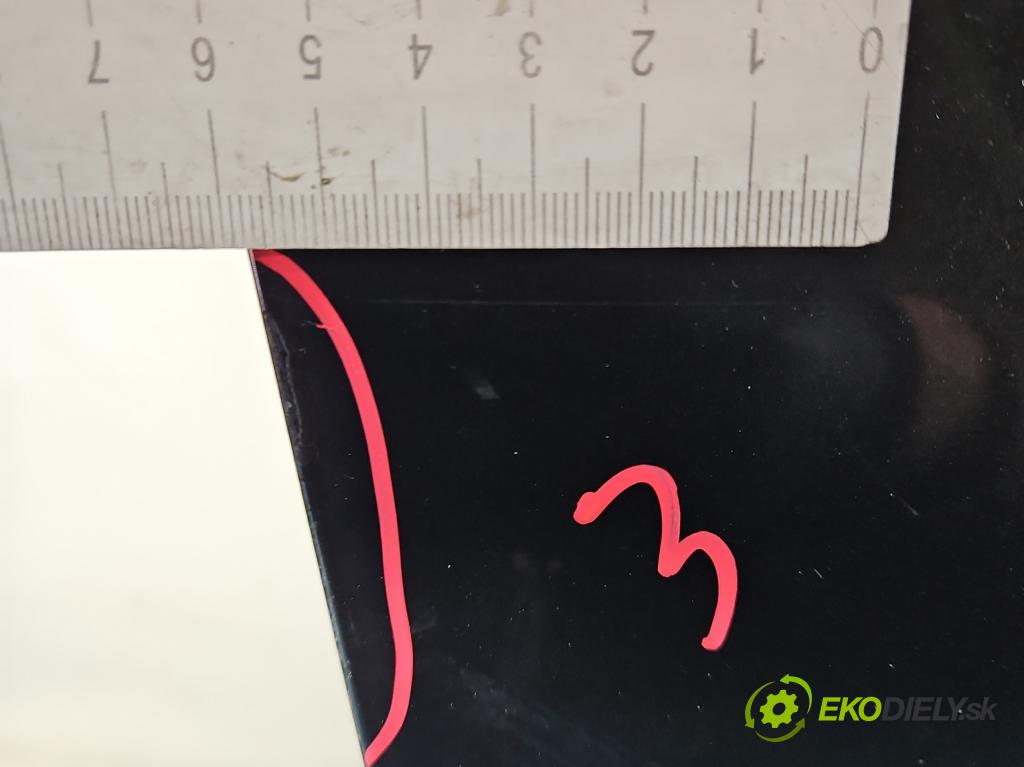 Bmw 1 E87 2004-2011 2.0d 122 hp manual 90 kW 1995 cm3 5- dveře přední pravé  (Klika dveří ostatní)