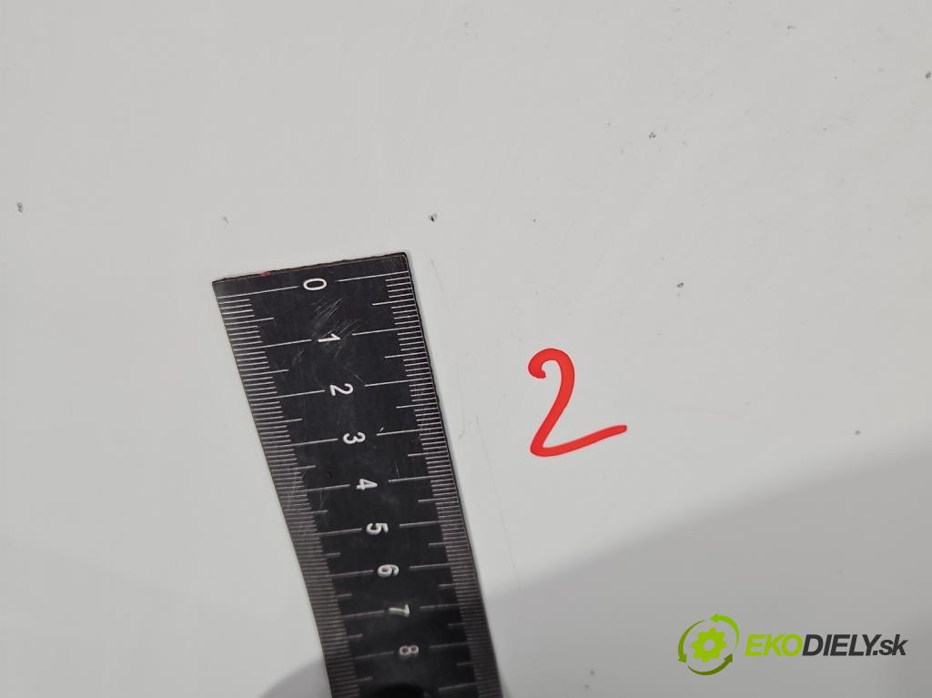 Opel Astra IV 2009-2015 1.7 cdti 125 HP manual 92 kW 1686 cm3 5- kapota predná