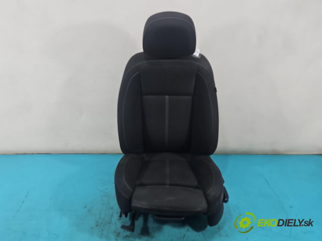 Opel Astra IV 2009-2015 1.7 cdti 125 hp manual 92 kW 1686 cm3 5- Sedadlo levý  (Sedadlo)