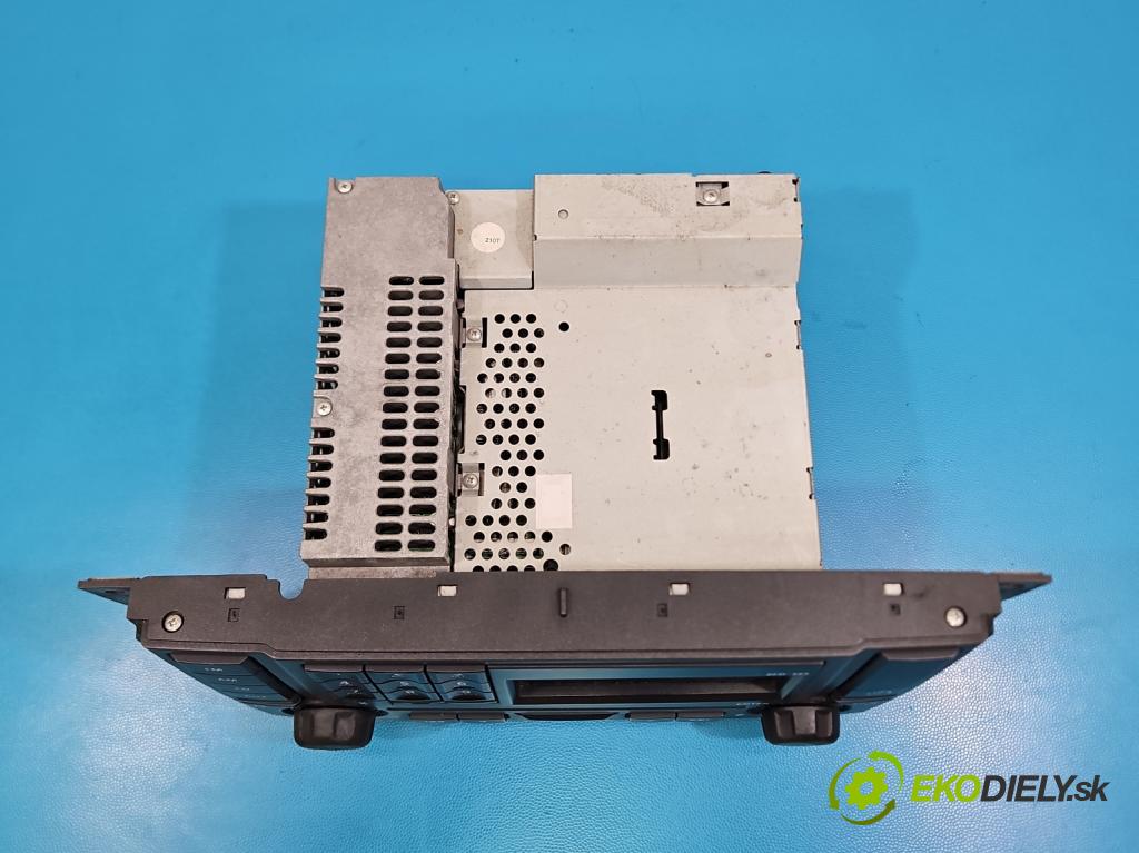 Land rover Range Rover sport I L320 3.6 TD V8 272 HP automatic 200 kW 3628 cm3 5- Radio originál VUX500500