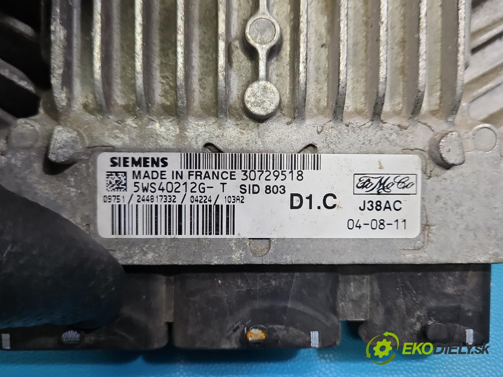 Volvo V50 2.0d 136 HP manual 100 kW 1997 cm3 5- riadiaca jednotka motora 5WS40212G-T