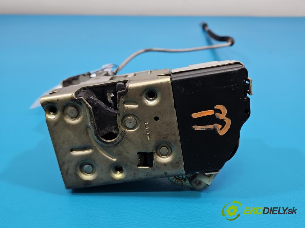 Peugeot 307 1.6 16V 109 HP manual 80 kW 1587 cm3 5- zámok predné pravý