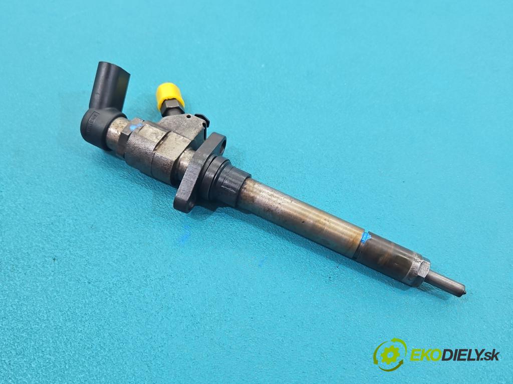 Volvo V50 2.0d 136 HP manual 100 kW 1997 cm3 5- vstrek 9647247280 (Vstrekovač paliva)