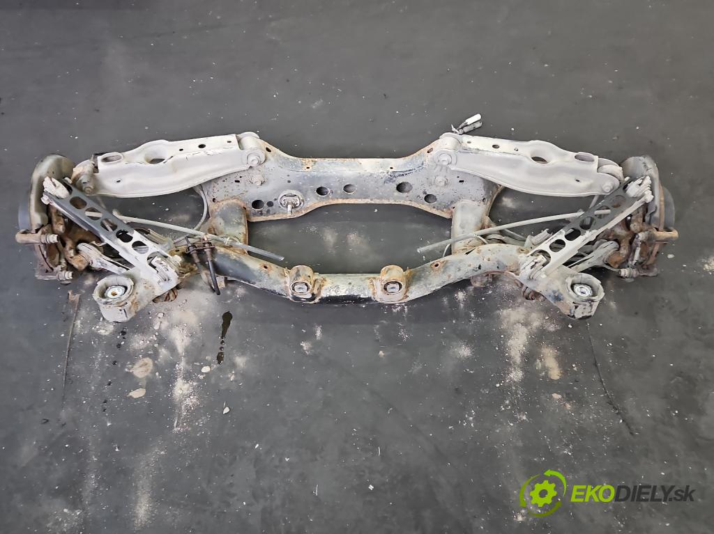 Bmw 1 E87 2004-2011 2.0d (M47): 122 HP manual 90 kW 1995 cm3 5- zadna výstuha  (Výstuha zadná)