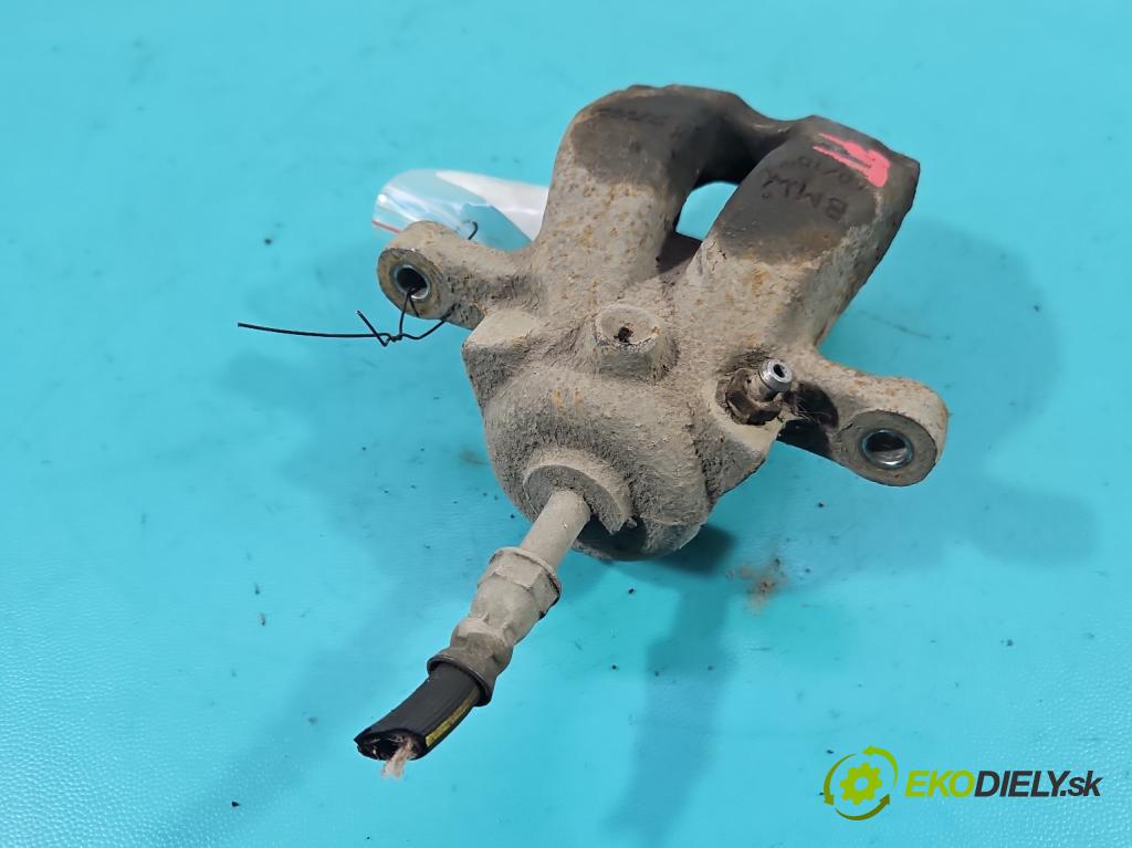 Bmw 1 E87 2004-2011 2.0d 122 HP manual 90 kW 1995 cm3 5- brzdič zadné pravý  (Kľučka dverí ostatné)