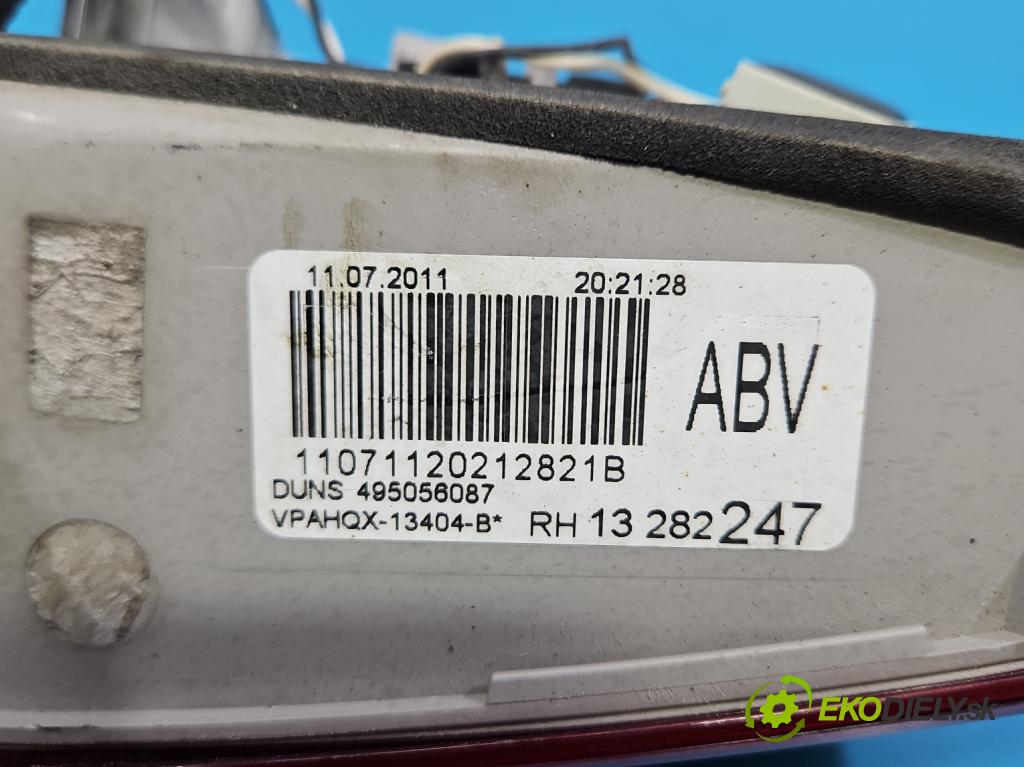 Opel Astra IV 2009-2015 1.7 cdti 125 HP manual 92 kW 1686 cm3 5- svetlo / reflektor zadné pravé 13282247 (Kľučka dverí ostatné)