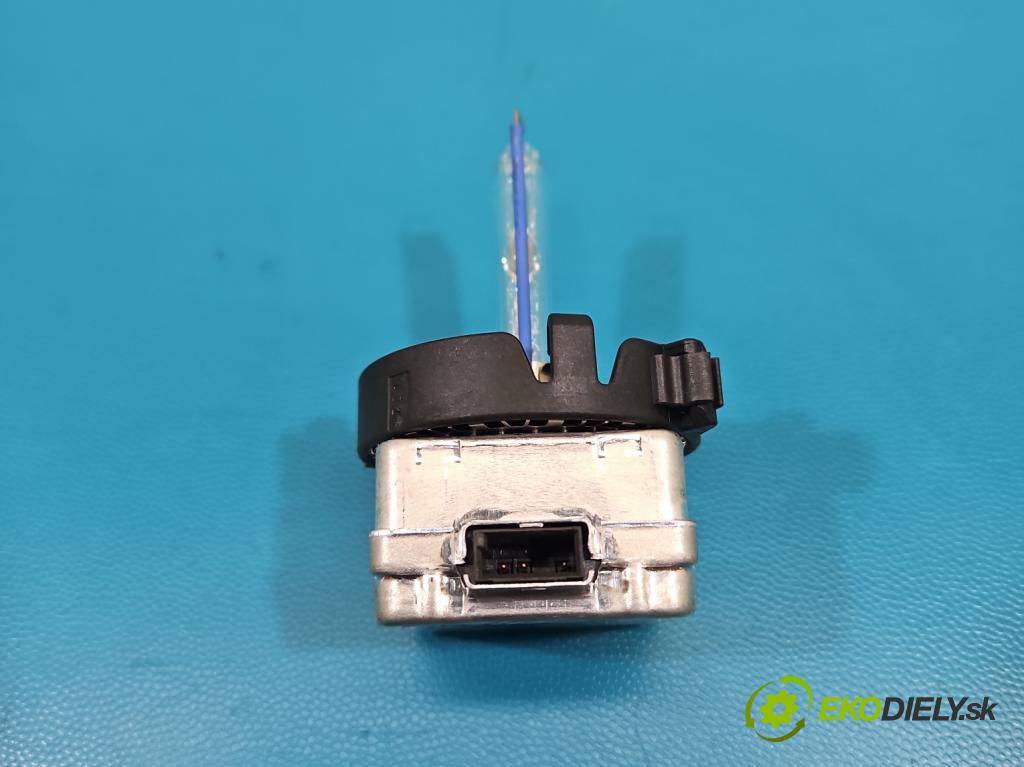 Opel Astra IV 2009-2015 1.7 cdti 125 HP manual 92 kW 1686 cm3 5- Vlákno: