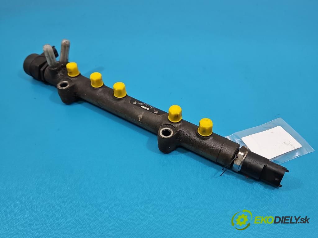 Toyota Yaris I 1999-2005 1.4 D4D 75 HP manual 55 kW 1364 cm3 5- lišta vstrekovacia 0445214032 (Vstrekovacia lišta)