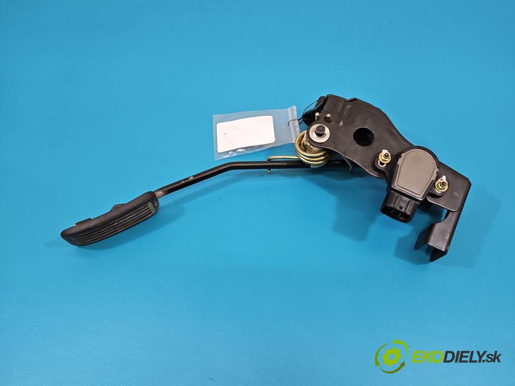 Toyota Yaris I 1999-2005 1.4 D4D 75 HP manual 55 kW 1364 cm3 5- pedal plyn potenciometr: 89281-52020