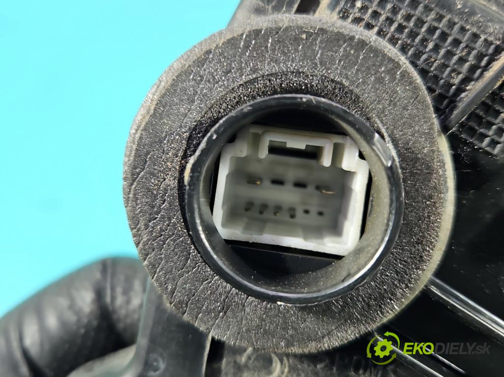 Toyota Auris I 2006-2013 2.0 D4D 126 HP manual 93 kW 1998 cm3 5- zámok predné ľavý