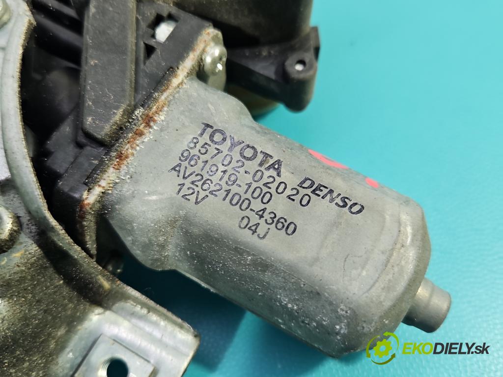 Toyota Auris I 2006-2013 2.0 D4D 126 HP manual 93 kW 1998 cm3 5- mechanizmus okna predné ľavý 85702-02020