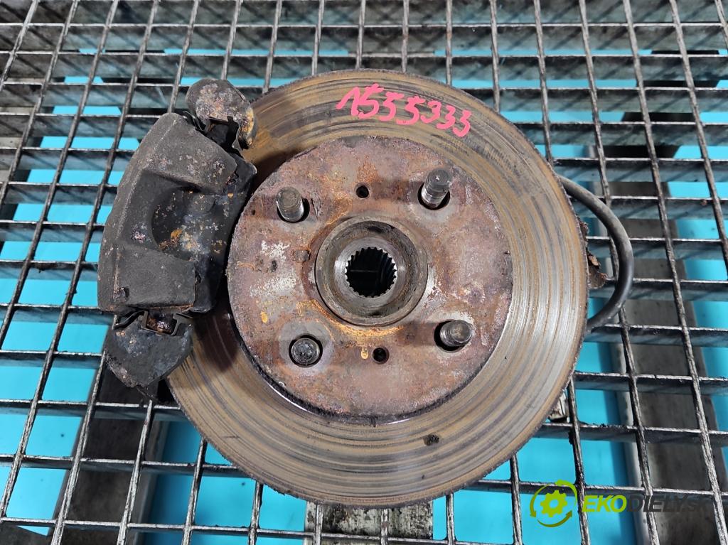 Toyota Yaris I 1999-2005 1.4 D4D 75 hp manual 55 kW 1364 cm3 5- náboj levé  (Náboj kola)