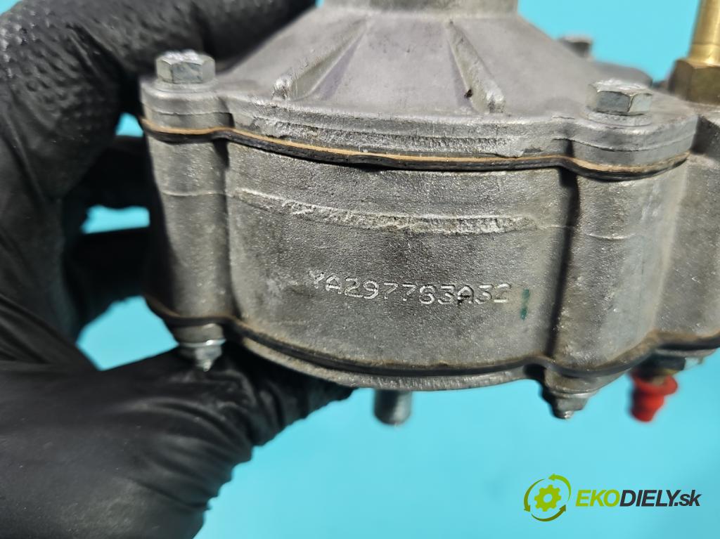 Toyota Auris II 2012-2018 1.8 hybrid 99 HP automatic 73 kW 1798 cm3 5- Redukce: LPG LI-02