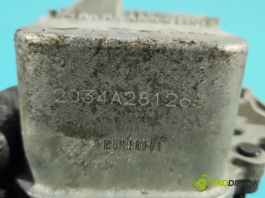 Toyota Auris II 2012-2018 1.8 hybrid 99 hp automatic 73 kW 1798 cm3 5- čerpadlo vody 0714A (Vodní pumpa)