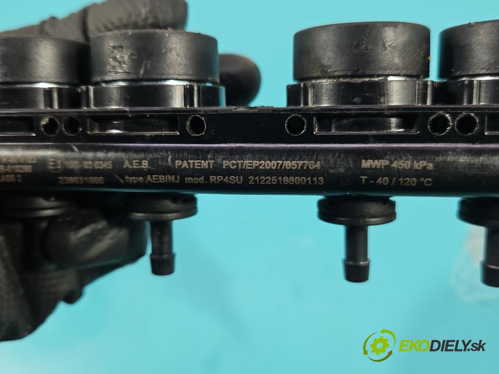 Toyota Auris II 2012-2018 1.8 hybrid 99 hp automatic 73 kW 1798 cm3 5- vstřikovač LPG AEB