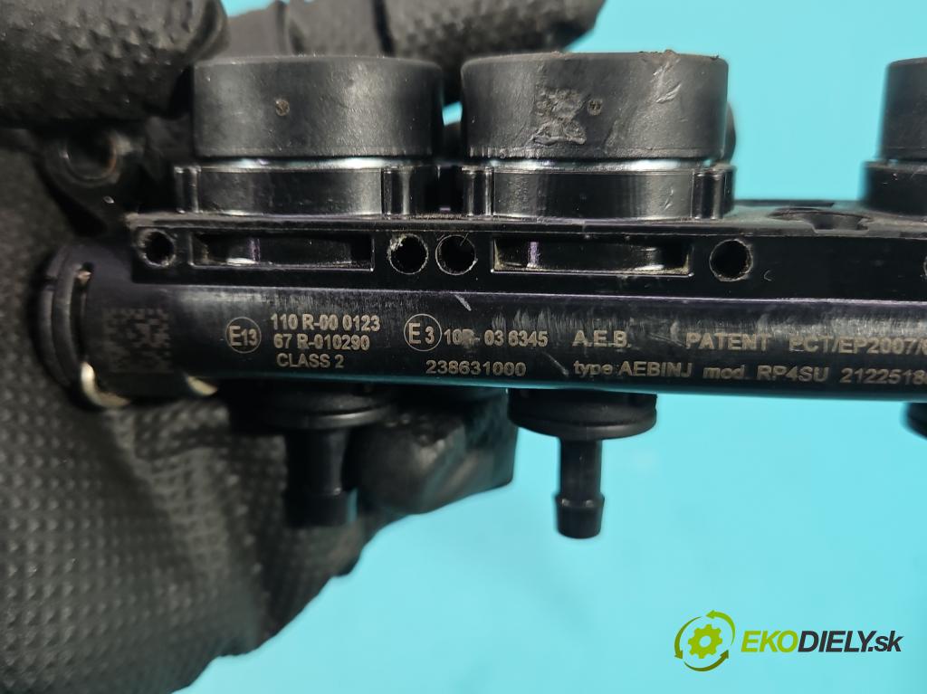 Toyota Auris II 2012-2018 1.8 hybrid 99 hp automatic 73 kW 1798 cm3 5- vstřikovač LPG AEB