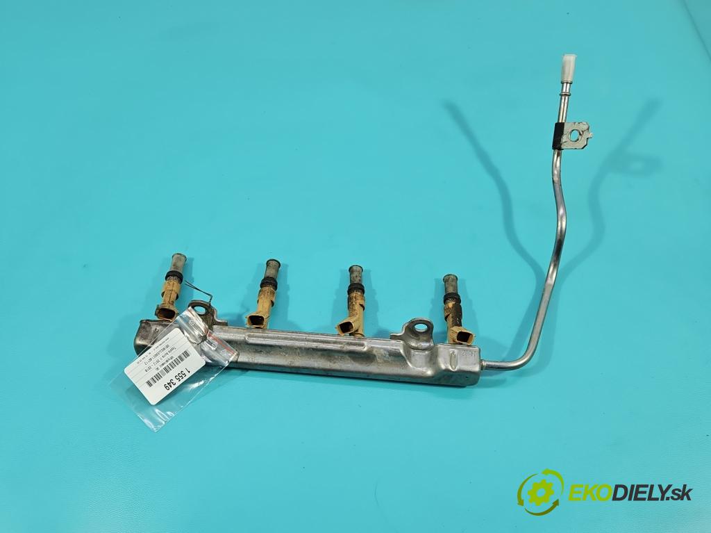 Toyota Auris II 2012-2018 1.8 hybrid 99 HP automatic 73 kW 1798 cm3 5- vstrek 23250-0T030 (Vstrekovač paliva)