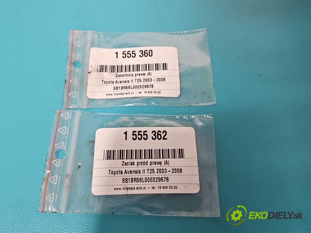 Toyota Avensis II T25 2003-2008 1.8 vvti 129 hp manual 95 kW 1794 cm3 4- náboj pravé  (Náboj kola)