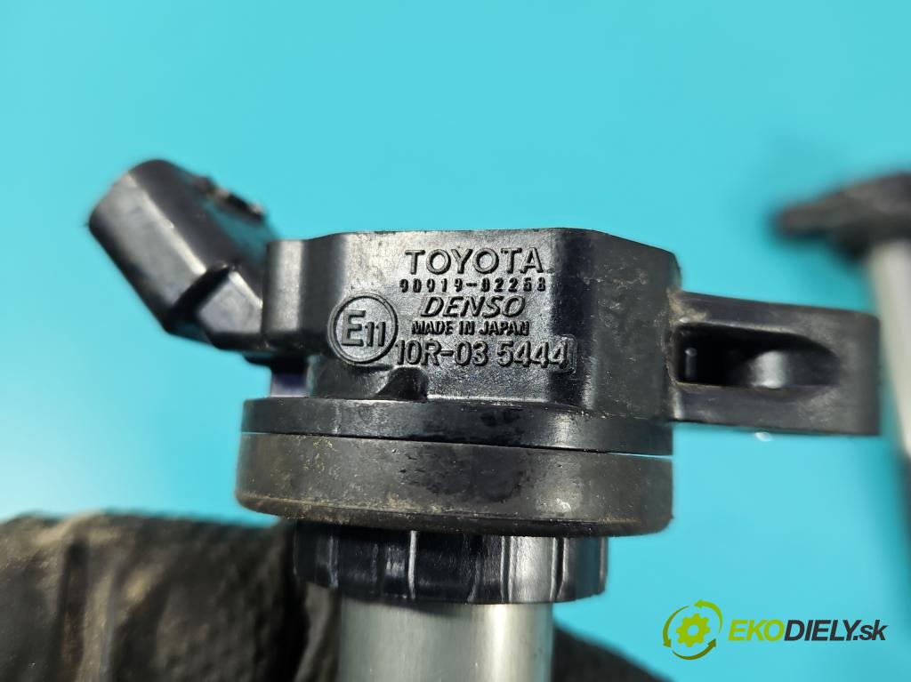 Toyota Auris II 2012-2018 1.8 hybrid 99 HP automatic 73 kW 1798 cm3 5- cievka zapaľovacia 90919-02258 (Zapaľovacia cievka)