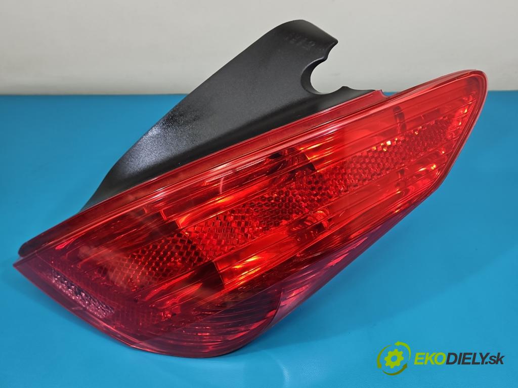 Peugeot 308 I 2007-2013 1.6 hdi 92 hp manual 68 kW 1560 cm3 5- světlo zadní pravé 9680425680 (Klika dveří ostatní)