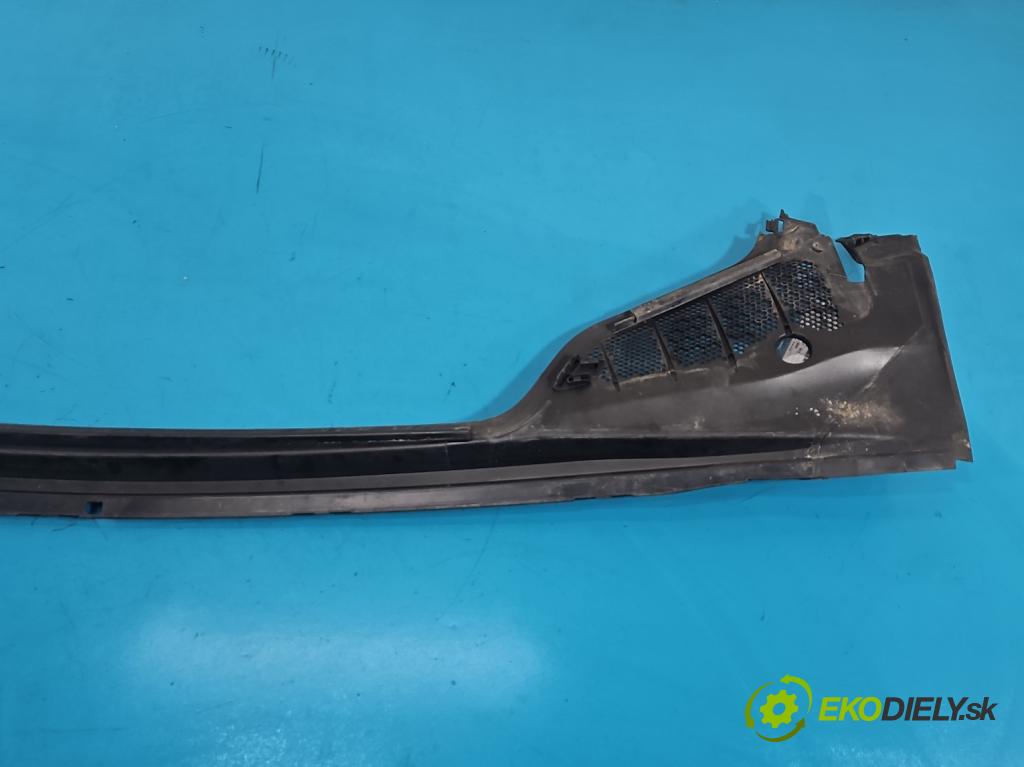 Peugeot 308 I 2007-2013 1.6 hdi 92 HP manual 68 kW 1560 cm3 5- torpédo 9673257380 (Torpédo (plast pod čelným sklom))