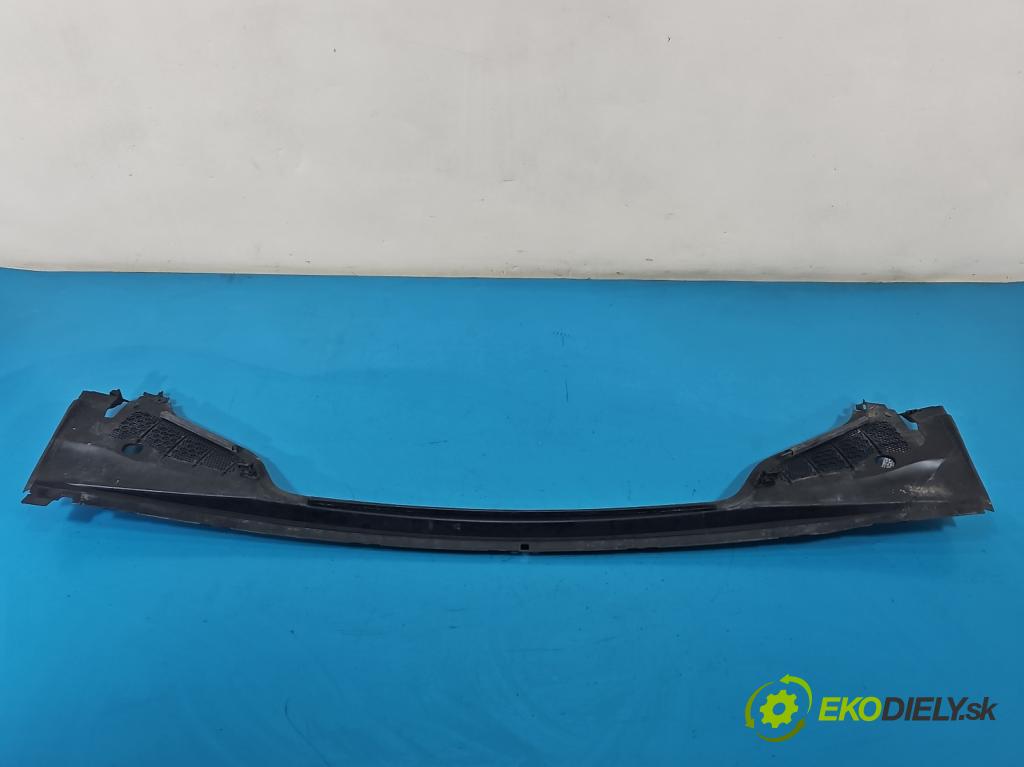 Peugeot 308 I 2007-2013 1.6 hdi 92 HP manual 68 kW 1560 cm3 5- torpédo 9673257380 (Torpédo (plast pod čelným sklom))