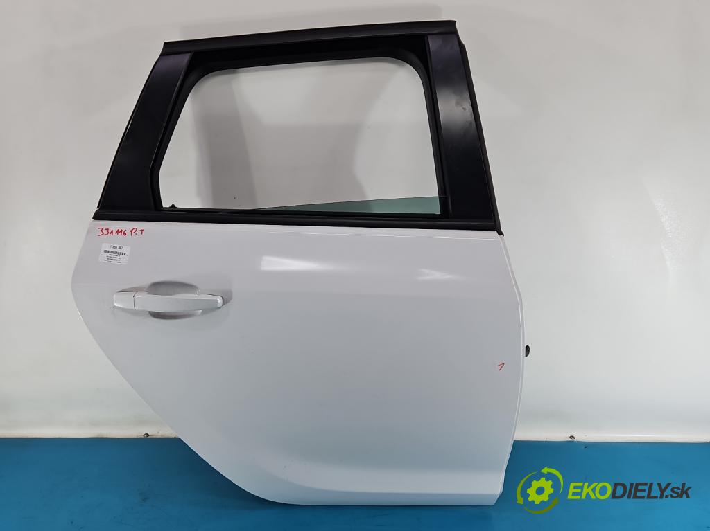 Opel Astra IV 2009-2015 1.7 cdti 125 HP manual 92 kW 1686 cm3 5- dvere zadné pravé  (Kľučka dverí ostatné)