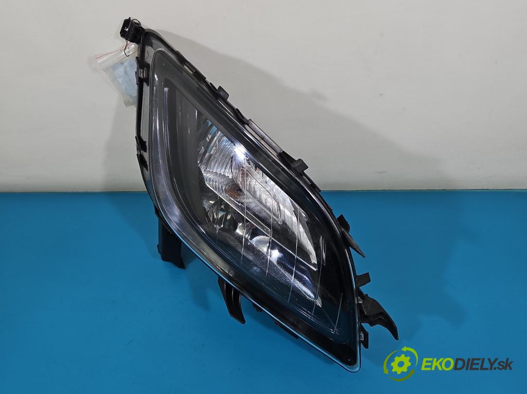 Opel Astra IV 2009-2015 1.7 cdti 125 hp manual 92 kW 1686 cm3 5- Halogen pravý 13293623 (Klika dveří ostatní)