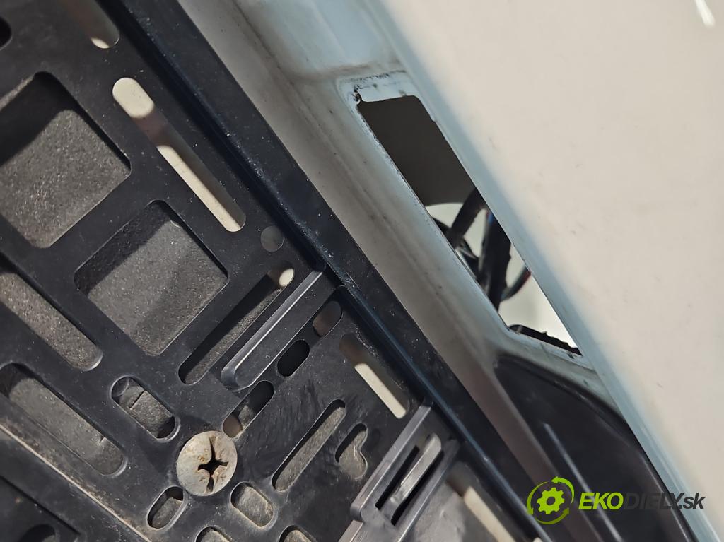 Opel Astra IV 2009-2015 1.7 cdti 125 HP manual 92 kW 1686 cm3 5- zadna kufor  (Kapota zadná (kufor))