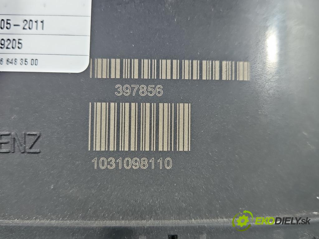 Mercedes B W245 2005-2011 2.0 CDI 109 HP manual 80 kW 1992 cm3 5- prístrojovka/ budíky 1031098101 (Prístrojová doska)