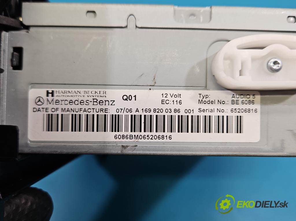 Mercedes B W245 2005-2011 2.0 CDI 109 HP manual 80 kW 1992 cm3 5- Radio originál A1698200386