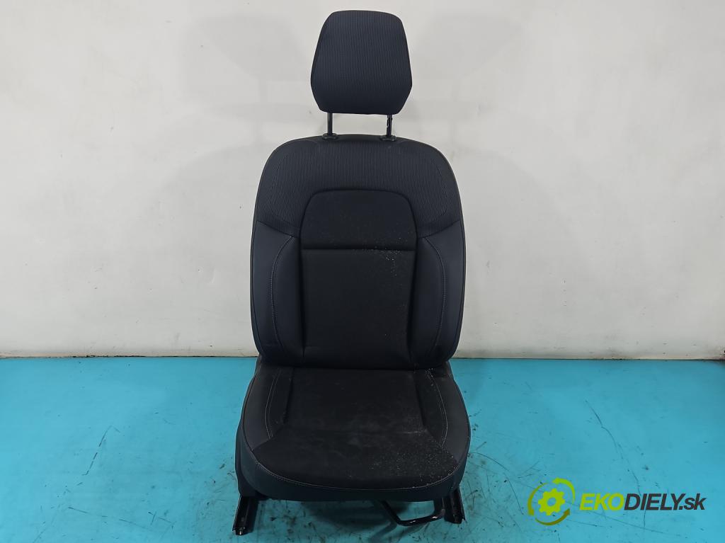 Renault Express 1.5 dci 95 hp manual 70 kW 1461 cm3 5- Sedadlo pravý  (Sedadlo)