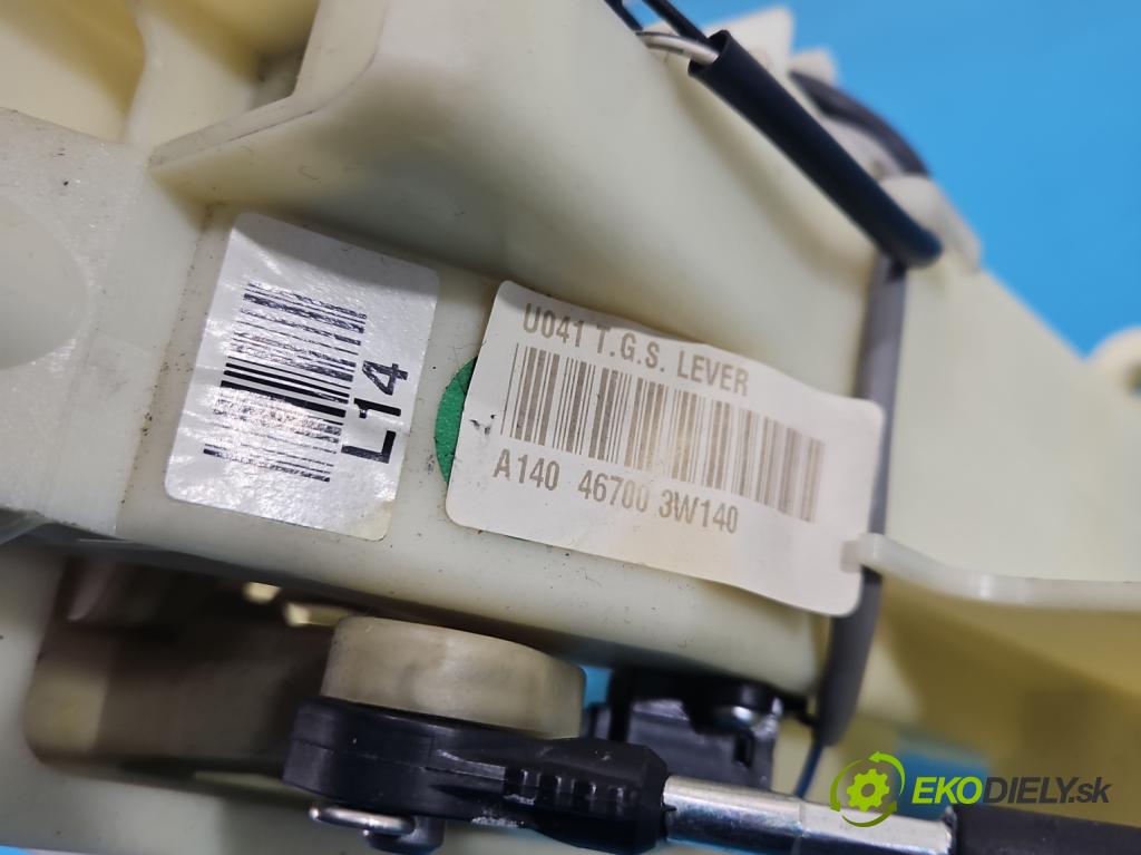 Kia Sportage III 2010-2015 2.0 crdi 136hp automatic 100 kW 1995 cm3 5- kulisa změny stupňová 46700-3W140 (Řadicí páka (kulisa) )