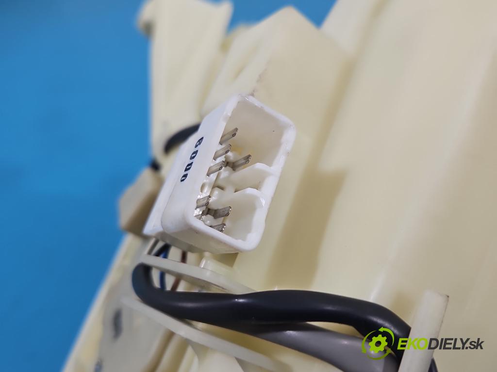 Kia Sportage III 2010-2015 2.0 crdi 136hp automatic 100 kW 1995 cm3 5- kulisa změny stupňová 46700-3W140 (Řadicí páka (kulisa) )