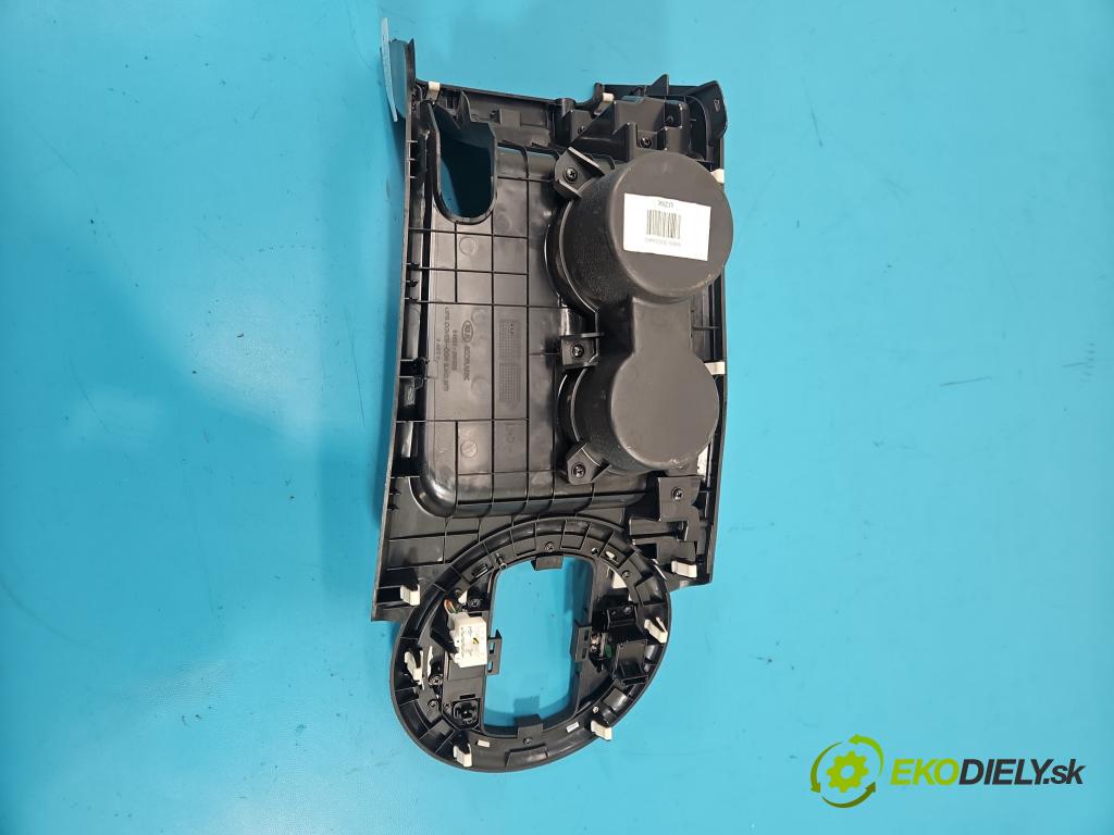 Kia Sportage III 2010-2015 2.0 crdi 136 HP automatic 100 kW 1995 cm3 5- Rukojeť: na nápoje: 84651-3W020 (Držiak (úchyt) na nápoje)