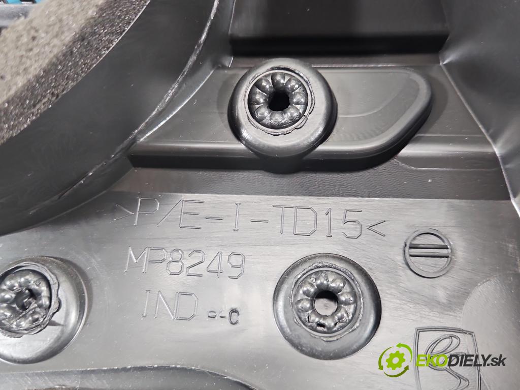 Renault Express 1.5 dci 95 HP manual 70 kW 1461 cm3 5- Čalounictví: dvere predné ľavé 809015319R