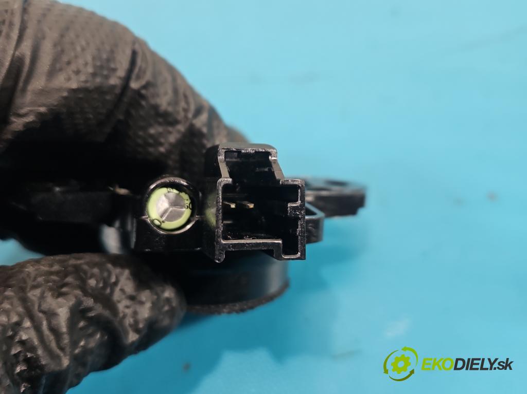 Volvo S90 2016- 2.0 T 320KM automatic 235 kW 1969 cm3 4- Reproduktor 31350430