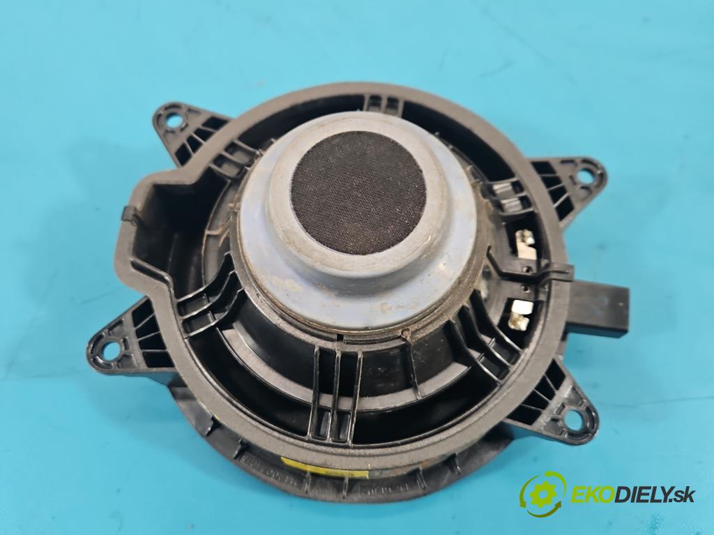 Volvo S90 2016- 2.0 T 320KM automatic 235 kW 1969 cm3 4- Reproduktor 31350429