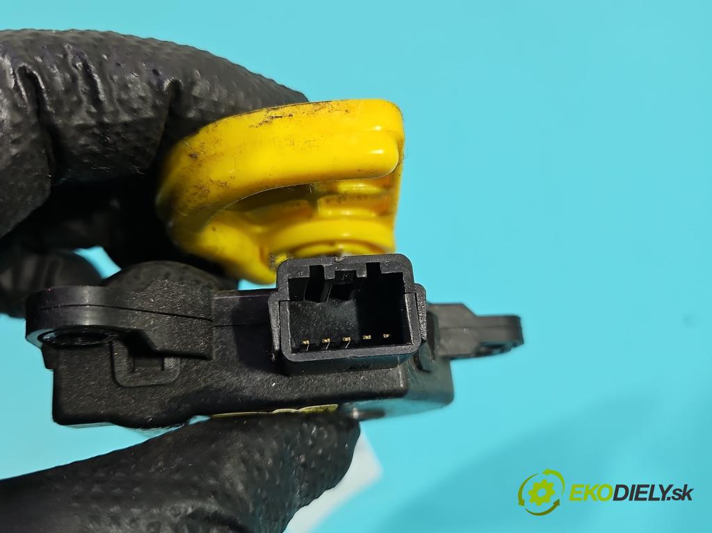 Kia Sportage III 2010-2015 2.0 crdi 136hp automatic 100 kW 1995 cm3 5- motorek topení D267-AP9AA01