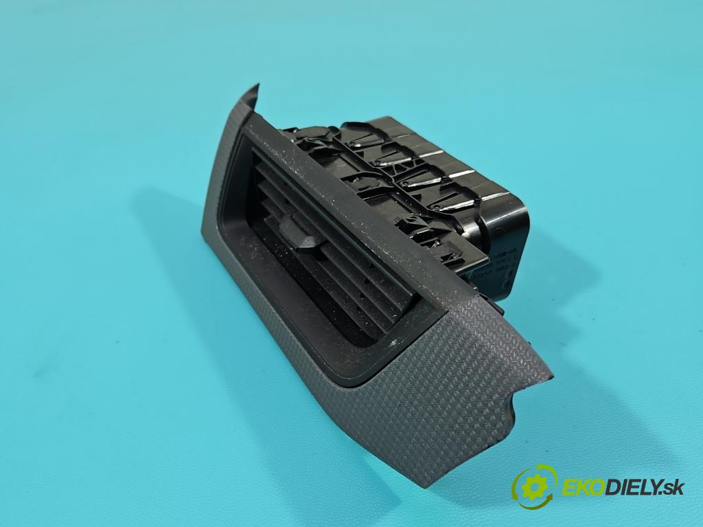 Renault Express 1.5 dci 95 HP manual 70 kW 1461 cm3 5- Mřížka: kúrenia ostatné 687606774R