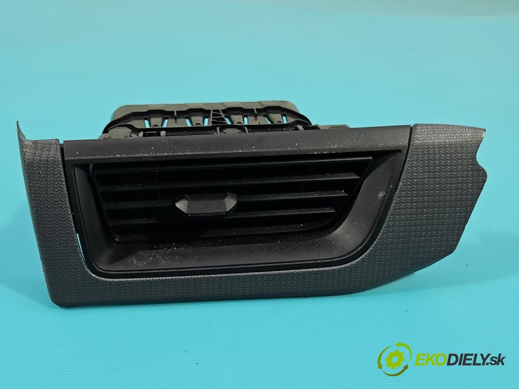 Renault Express 1.5 dci 95 HP manual 70 kW 1461 cm3 5- Mřížka: kúrenia ostatné 687606774R