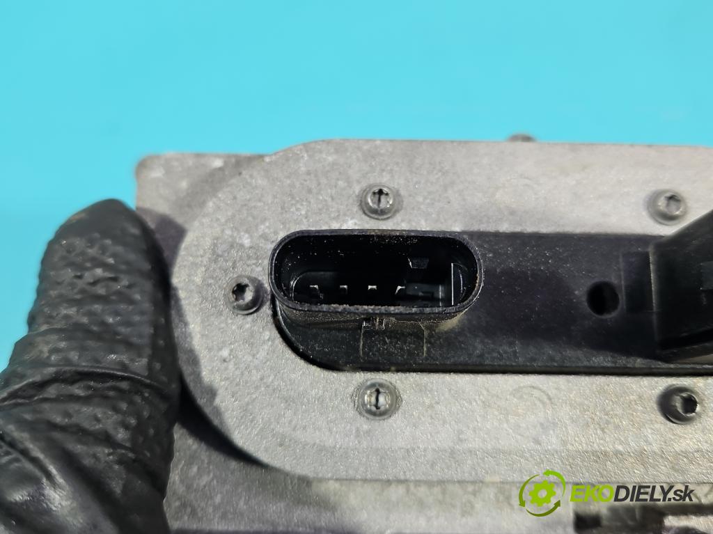 Volvo S90 II 2016- 2.0 T 320KM automatic 235 kW 1969 cm3 4- riadiaca jednotka ostatné 31419765