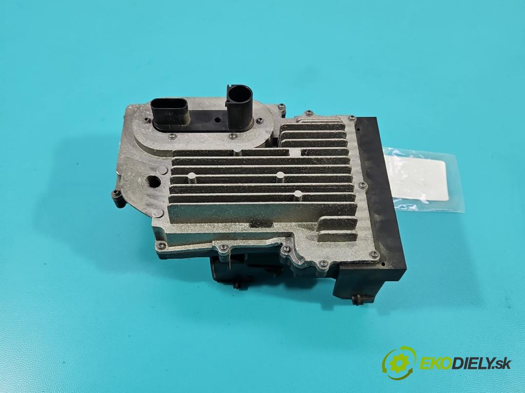 Volvo S90 II 2016- 2.0 T 320KM automatic 235 kW 1969 cm3 4- riadiaca jednotka ostatné 31419765