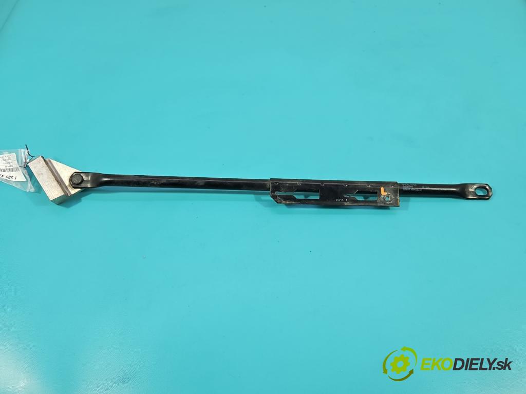 Volvo S90 II 2016- 2.0 T 320KM automatic 235 kW 1969 cm3 4- Vzpěra: 31391260