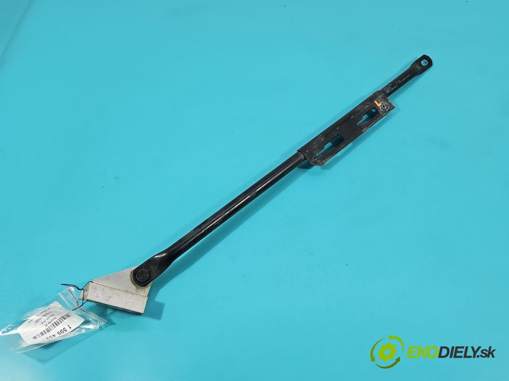 Volvo S90 II 2016- 2.0 T 320KM automatic 235 kW 1969 cm3 4- Vzpěra: 31391260