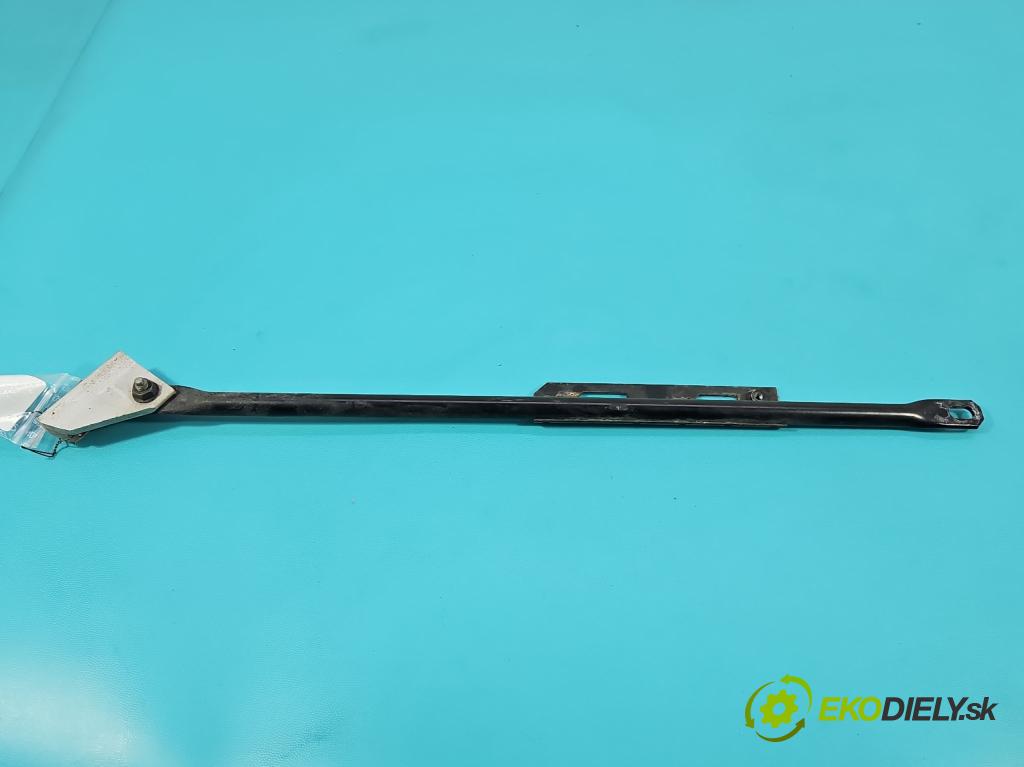 Volvo S90 II 2016- 2.0 T 320KM automatic 235 kW 1969 cm3 4- Vzpěra: 31391260